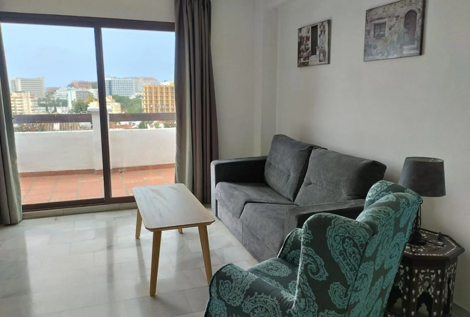 Pueblo Evita Hill Benalmádena 3*,